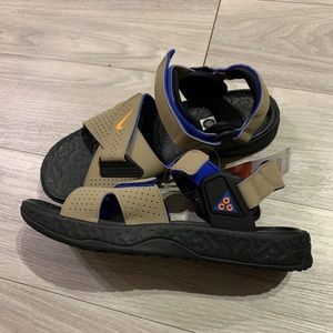 Nike ACG Mowabb Deschutz Sandals water shoes NWT